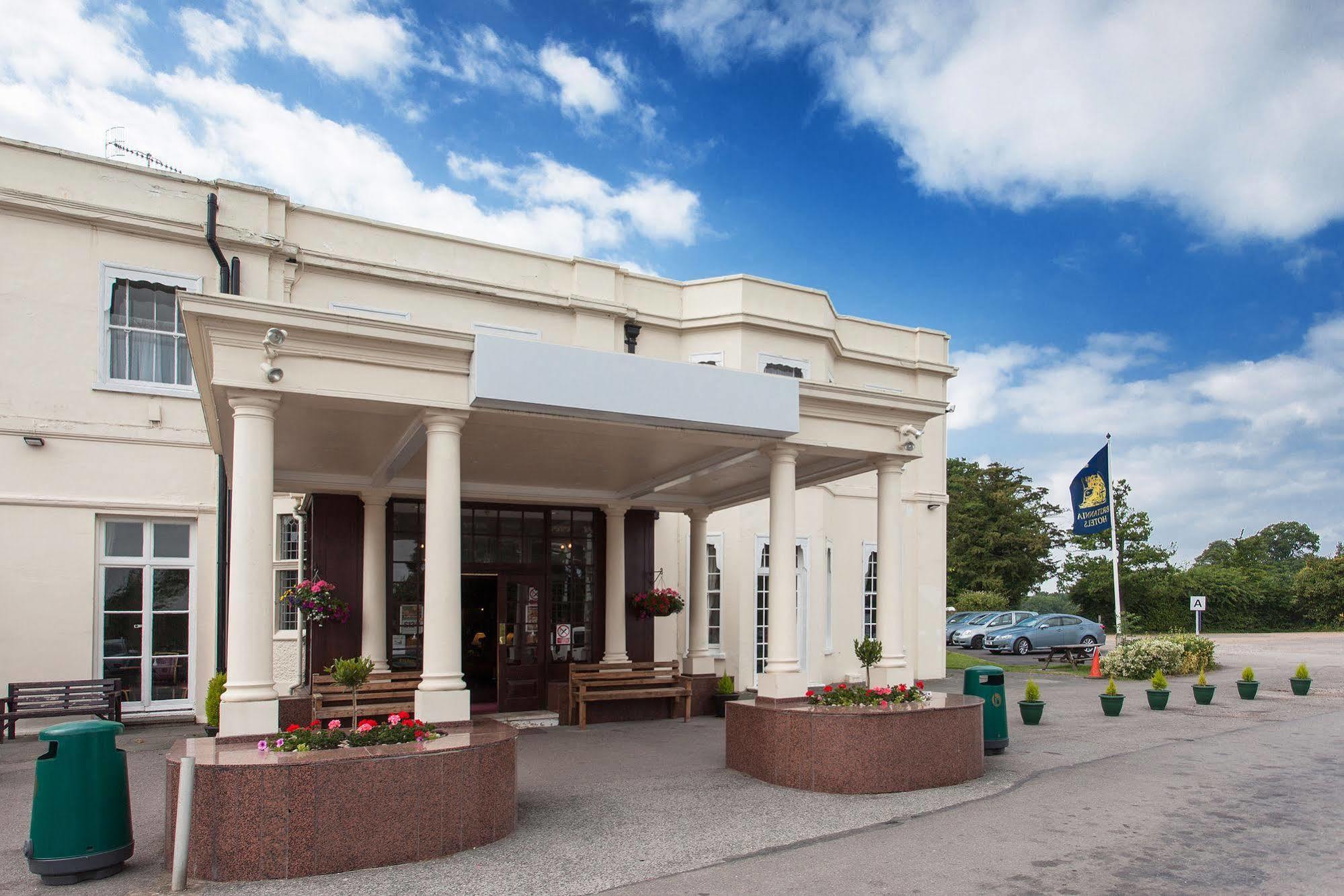 Russ Hill Hotel Charlwood Exterior foto
